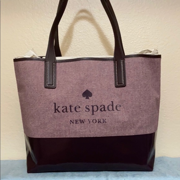 kate spade Handbags - NWT KATE SPADE tote in leather & canvas